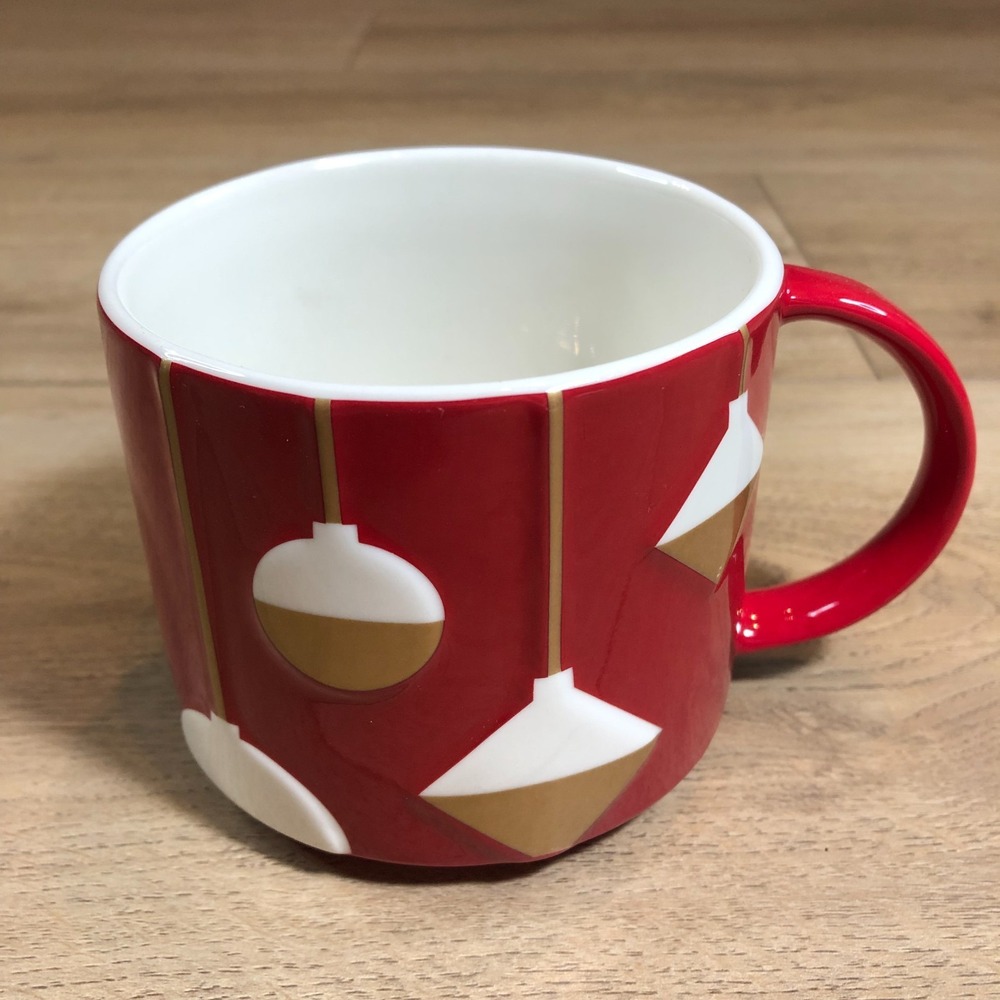Starbucks 2012 Red Christmas Holiday Coffee Mug Gold‎ White Ornaments EUC